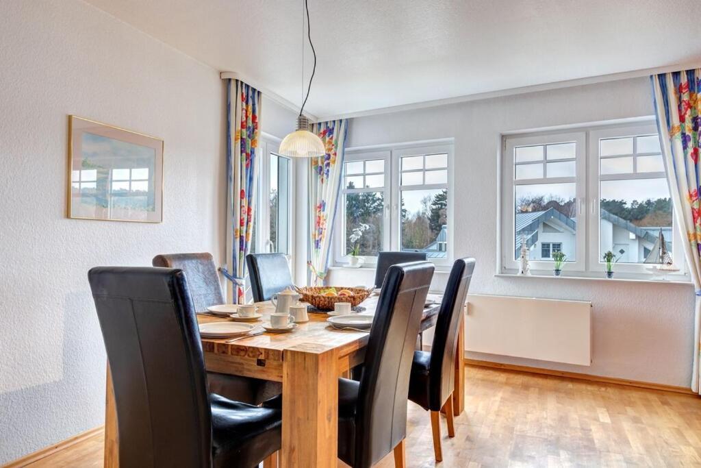 Grosse Schoene 3 Zimmer Ferienwohnung - 100 Qm - In Strandnaehe Fuer 6 Personen!! 제바트헤링스도르프 외부 사진